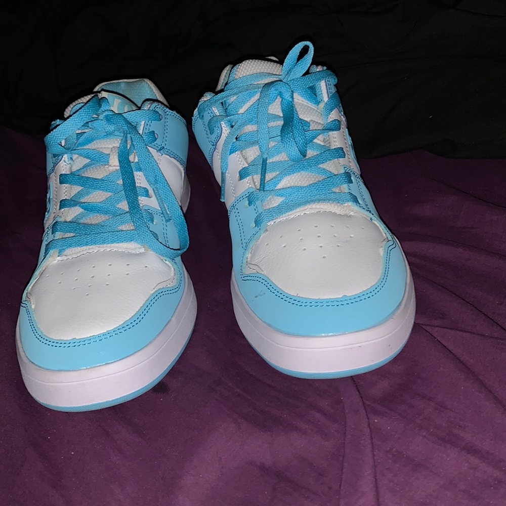 DC sneakers baby blue size 9.0